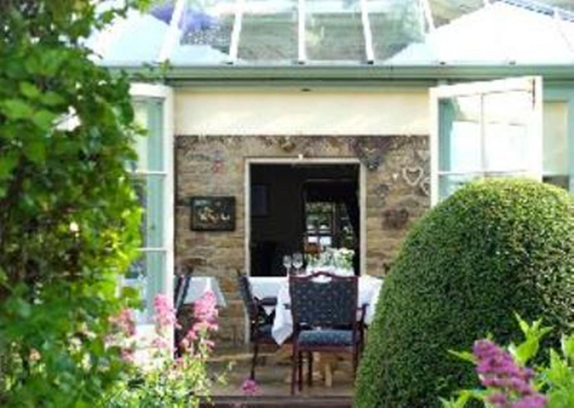 Barnsdale Lodge Hotel And Restaurant Oakham Exterior photo